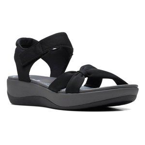 Clarks Cloudsteppers Women's Arla Shore Flat Sandal Black Size 8